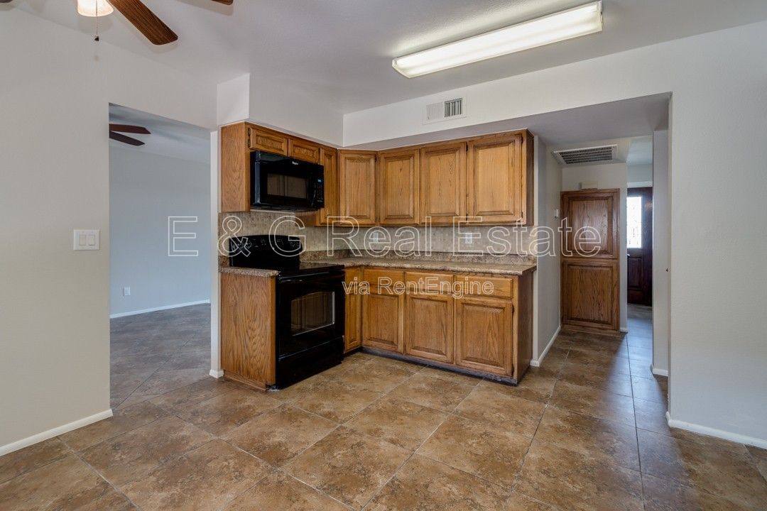 House for rent at 137 E Riviera Dr, Tempe, AZ 85282