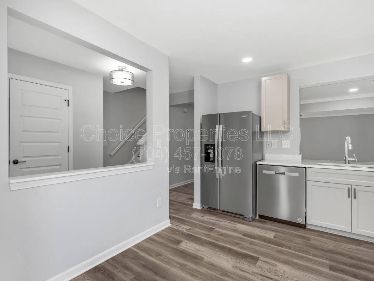 Townhouse for rent at 9516 Drains Bay Court, Charlotte, NC 28214
