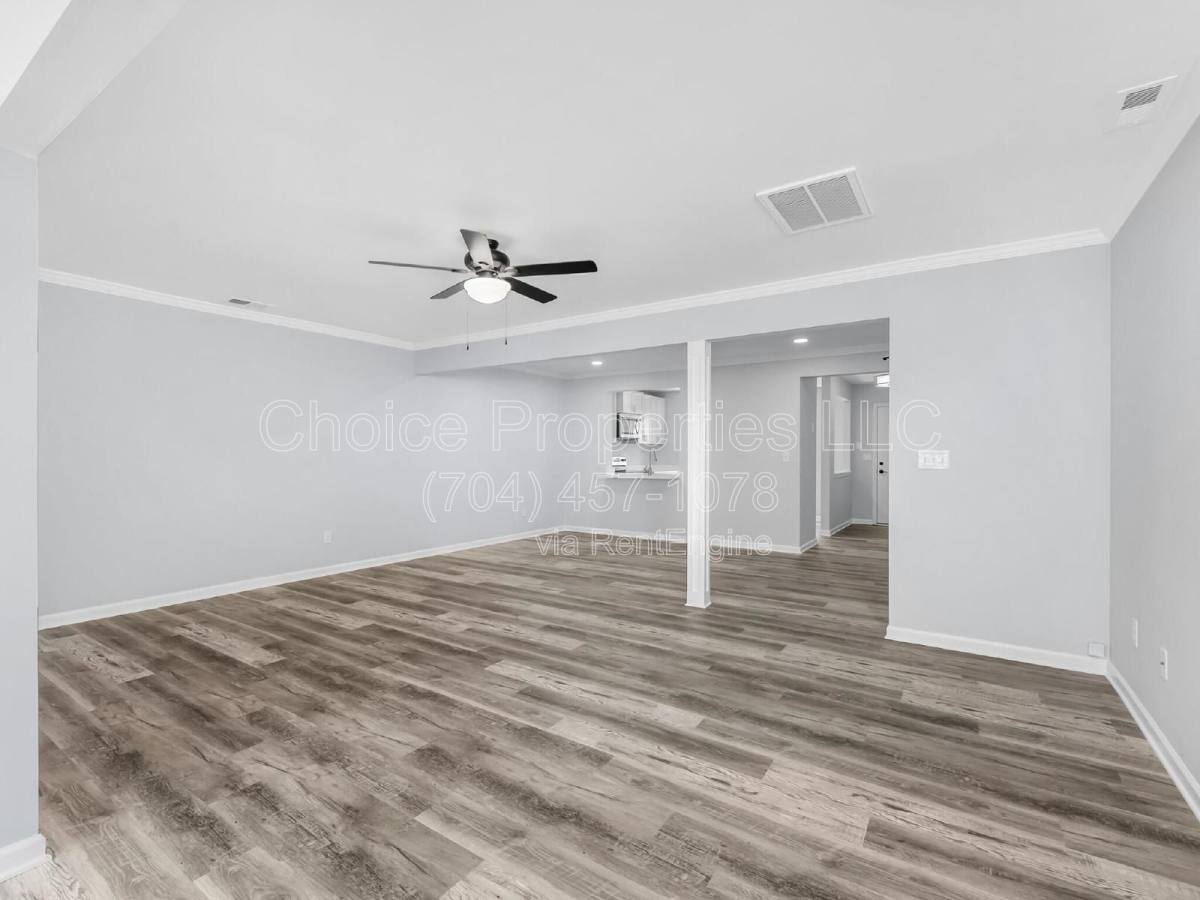 Townhouse for rent at 9516 Drains Bay Court, Charlotte, NC 28214