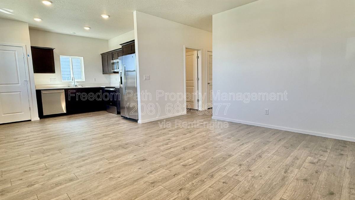 House for rent at 5102 E Norma Ave, Post Falls, ID 83854