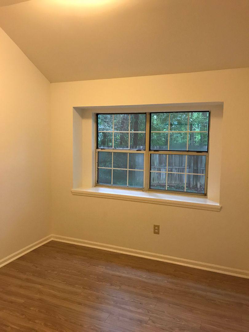 House for rent at 135 Greenwood Lane, Athens, GA 30605