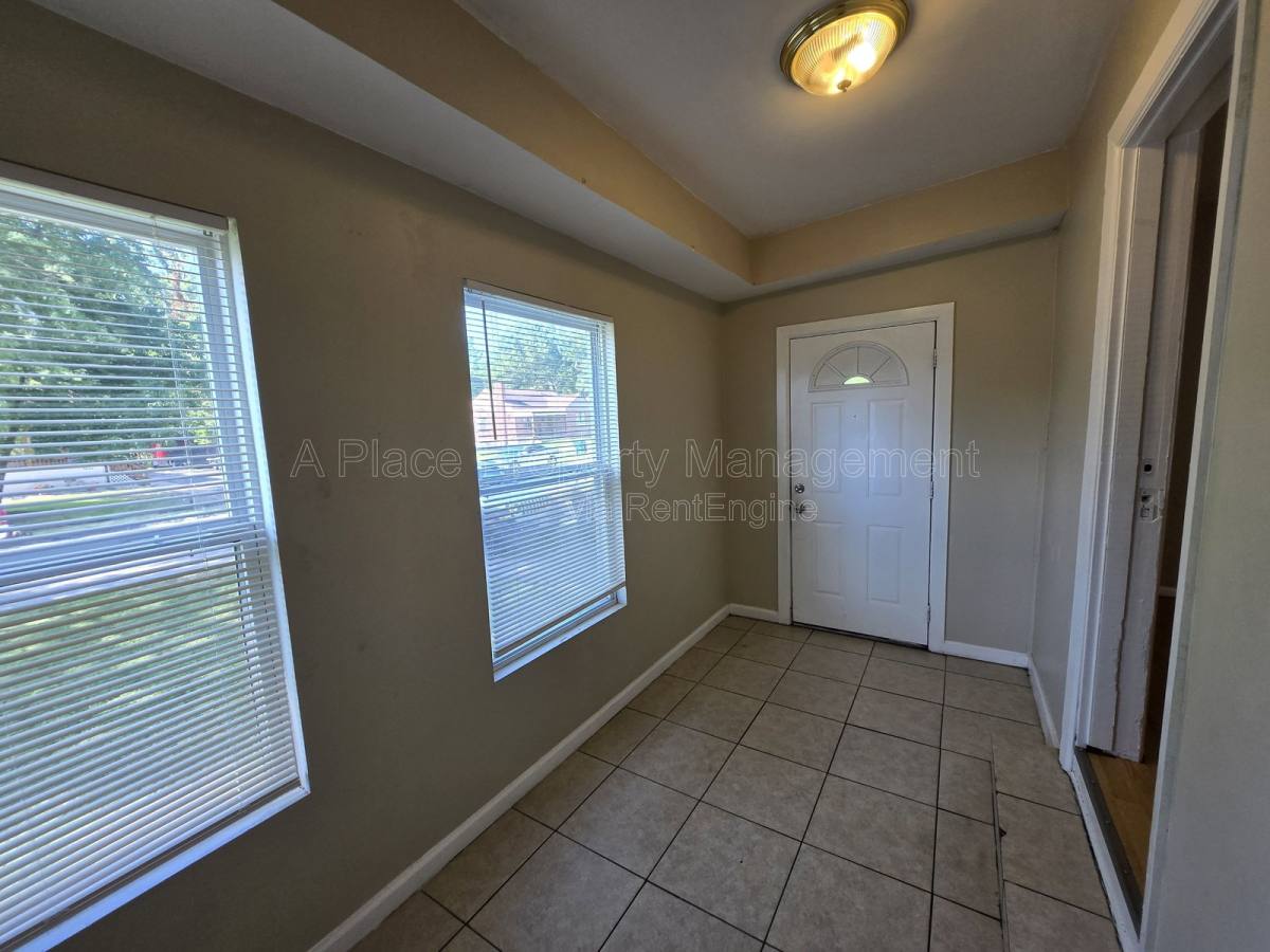 House for rent at 9429 Baltimore Ave, Saint Louis, MO 63114
