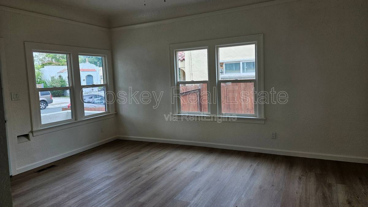 House for rent at 1346 Redwood St, Pittsburg, CA 94565