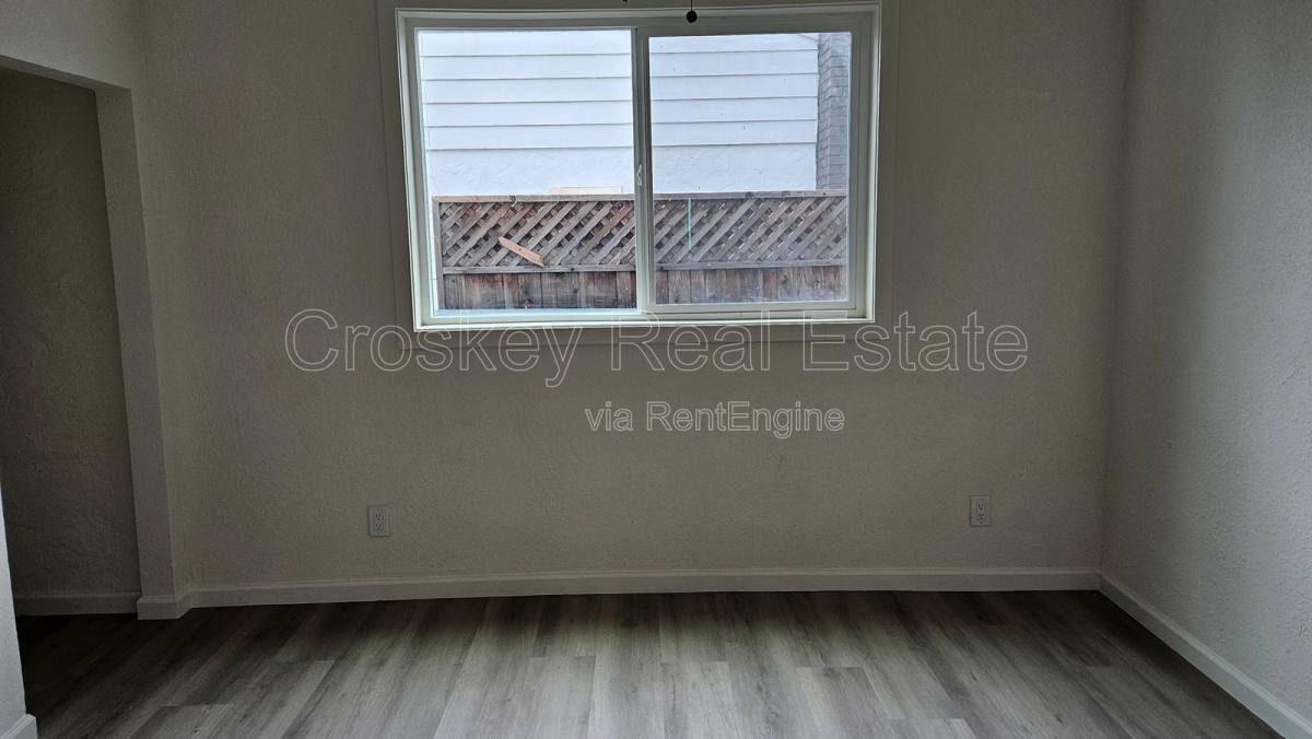House for rent at 1346 Redwood St, Pittsburg, CA 94565