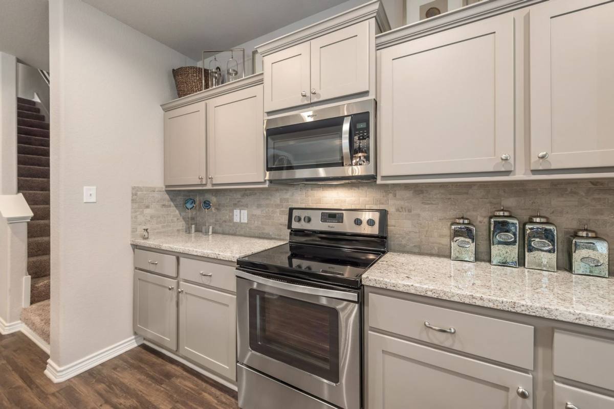 Townhouse for rent at 2845 Papa Bear Dr Pershing Pointe, College Station, TX 77840
