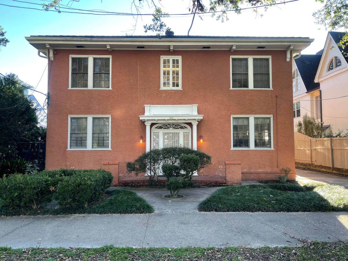 Apartment for rent at 615 Exposition Blvd, New Orleans, LA 70118