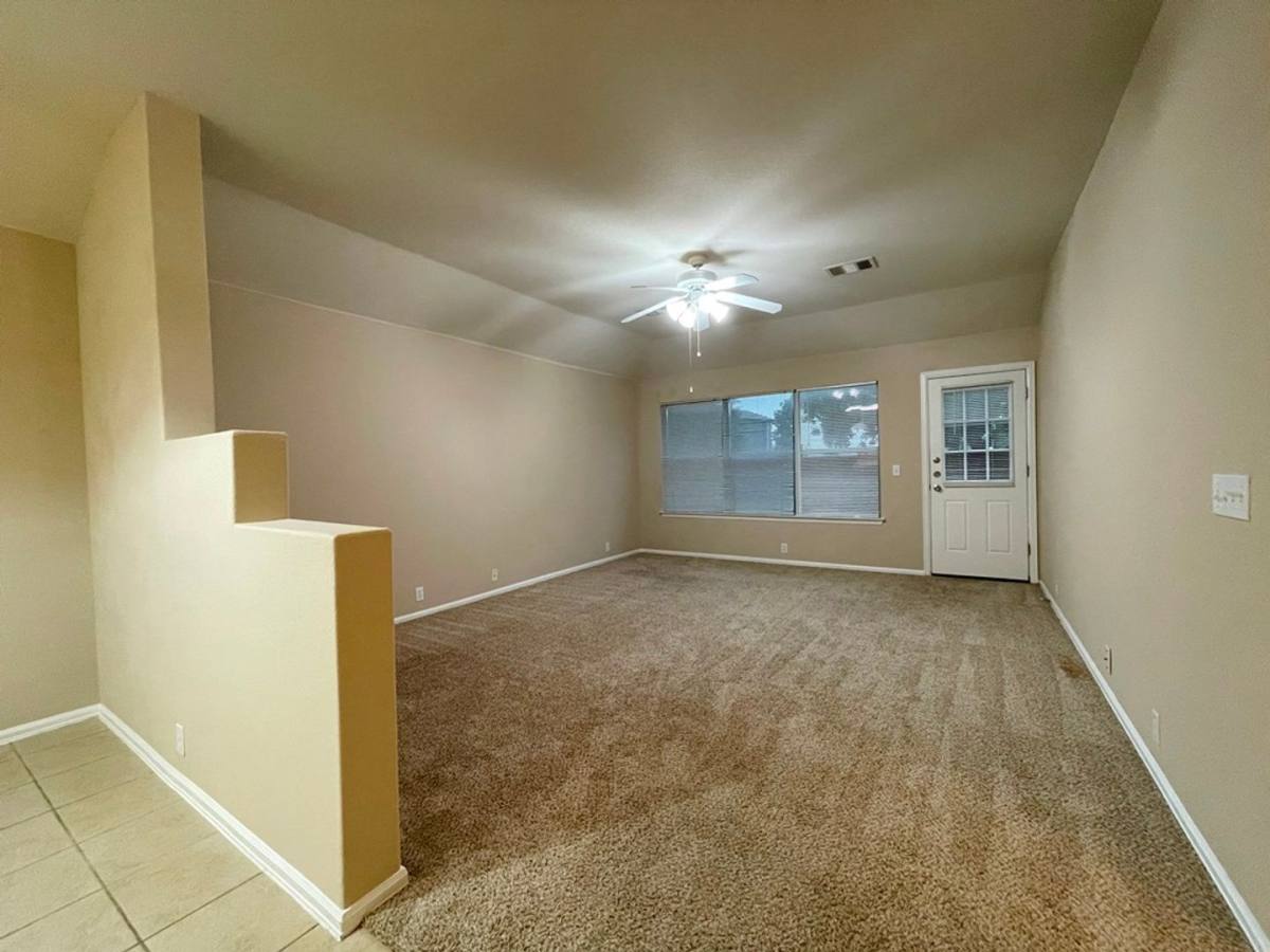 House for rent at 376 Spruce Dr, Kyle, TX 78640