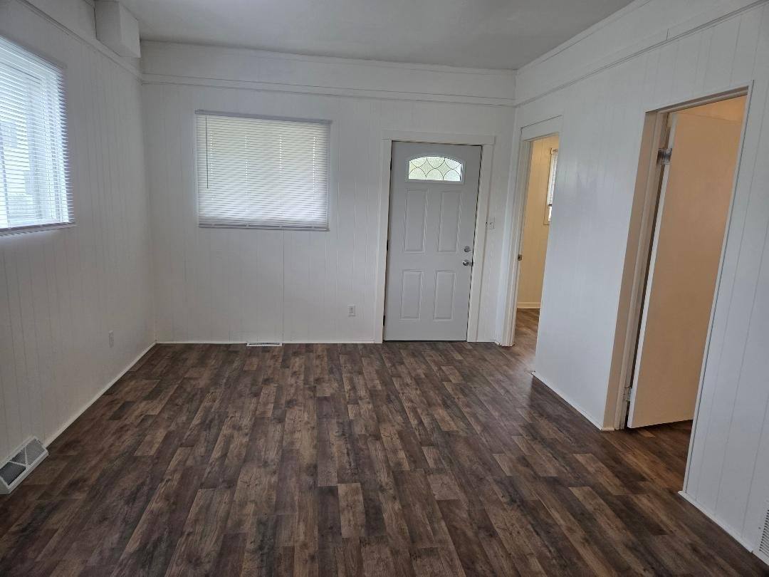 House for rent at 814 S Porter, Saginaw, MI 48602