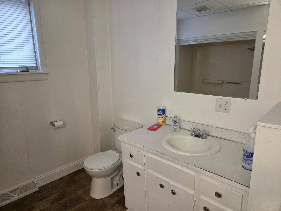 House for rent at 814 S Porter, Saginaw, MI 48602