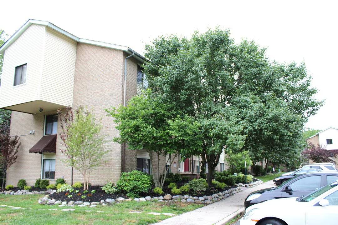 Apartment for rent at 105 Blackwood Clementon Rd, Clementon, NJ 08021