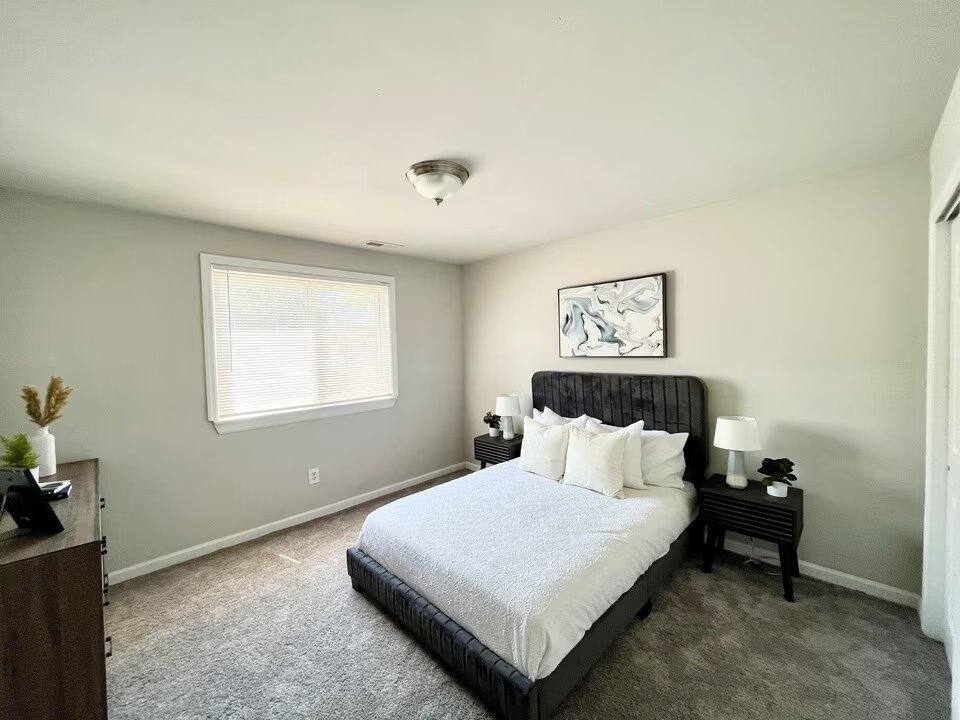 Apartment for rent at 105 Blackwood Clementon Rd, Clementon, NJ 08021