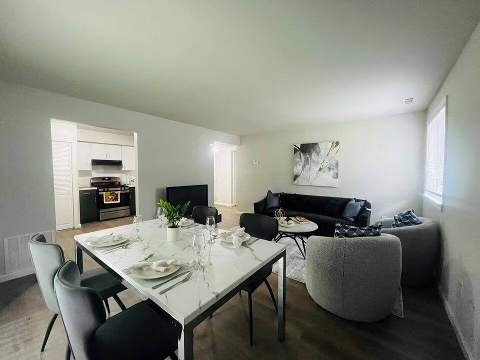 Apartment for rent at 105 Blackwood Clementon Rd, Clementon, NJ 08021