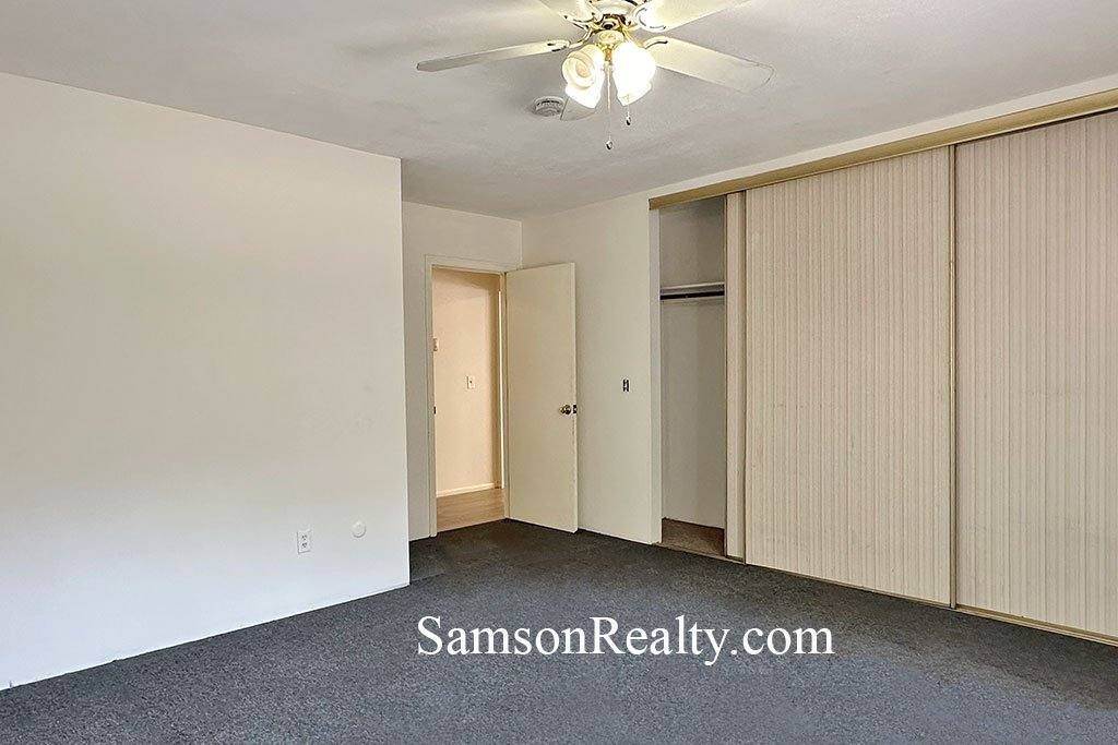Apartment for rent at 45 Woodward #B, East Providence, RI 02914
