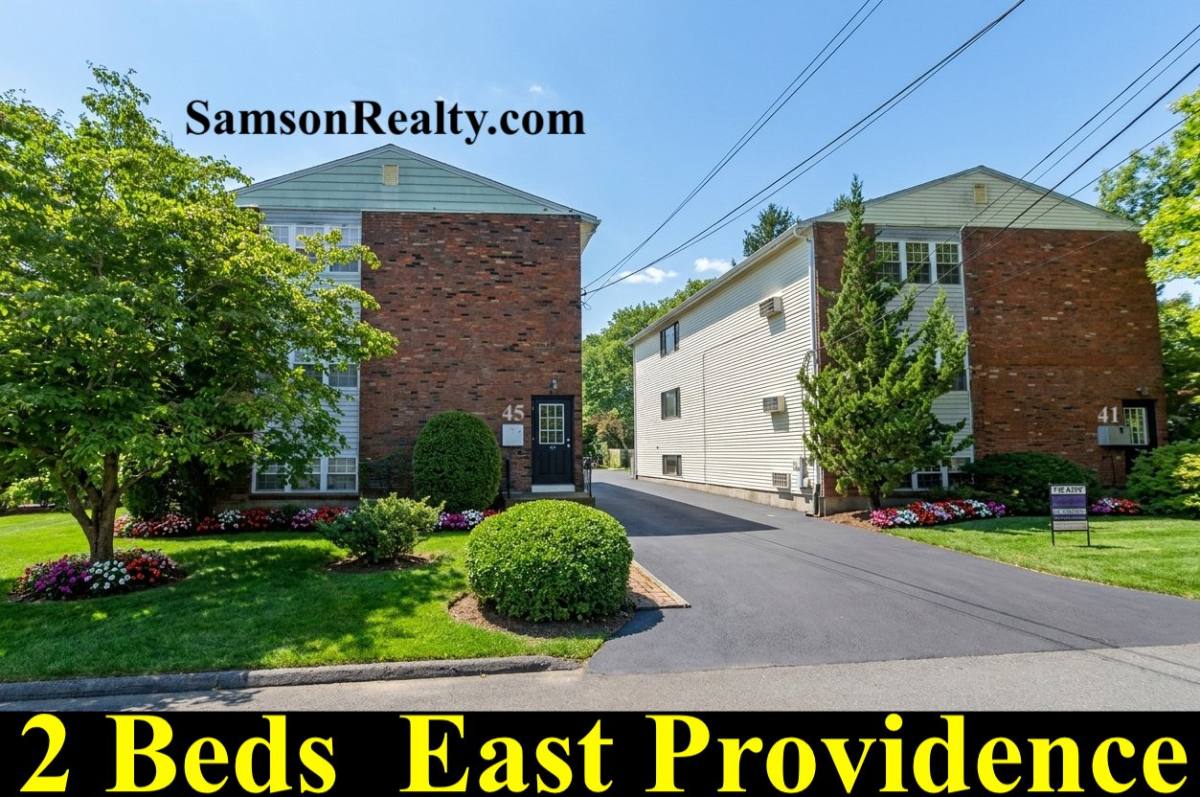 Apartment for rent at 45 Woodward #B, East Providence, RI 02914