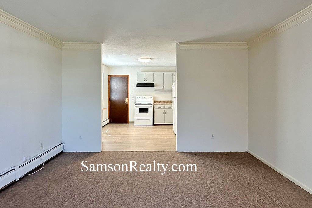 Apartment for rent at 45 Woodward #B, East Providence, RI 02914