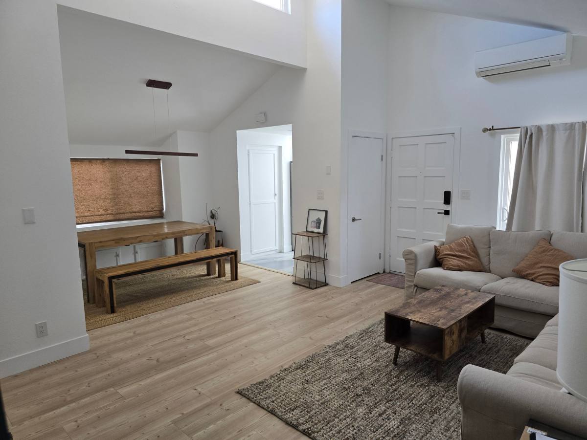 Apartment for rent at 6161 Caminito Baeza, San Diego, CA 92122