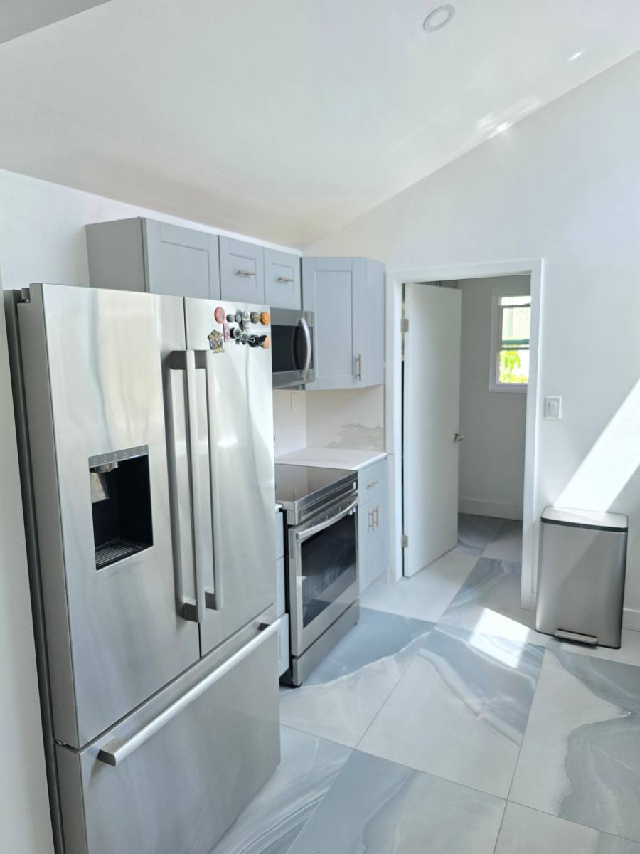 Apartment for rent at 6161 Caminito Baeza, San Diego, CA 92122