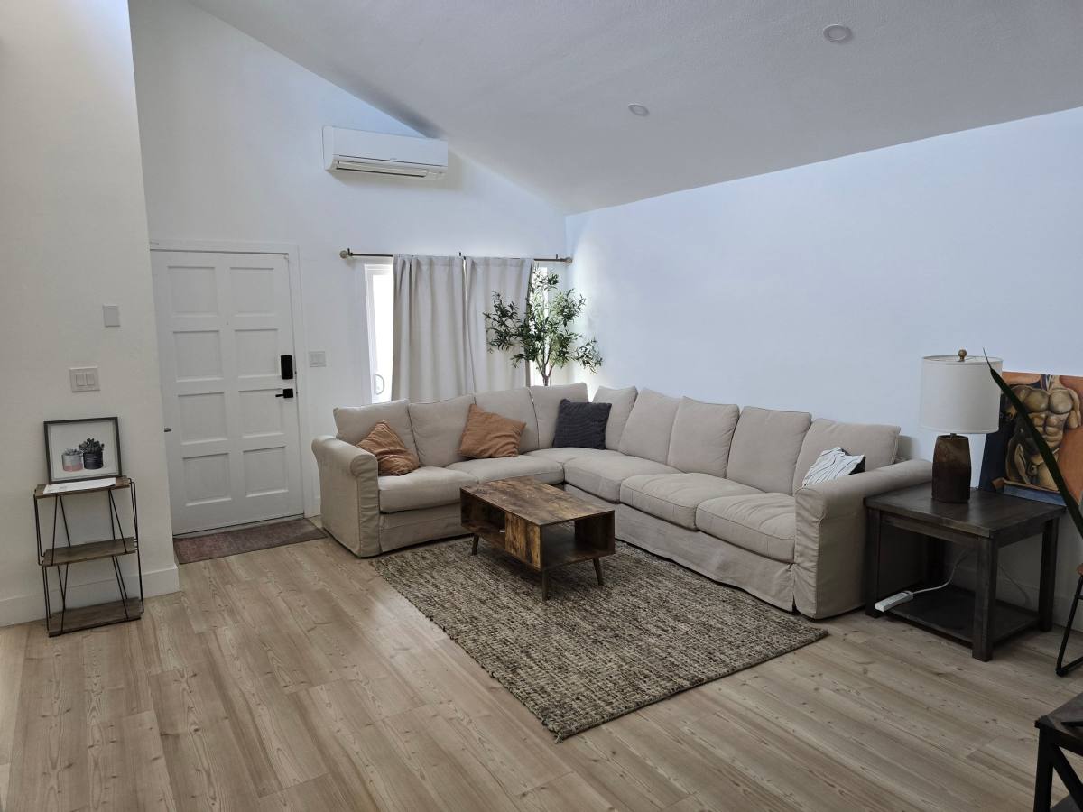 Apartment for rent at 6161 Caminito Baeza, San Diego, CA 92122
