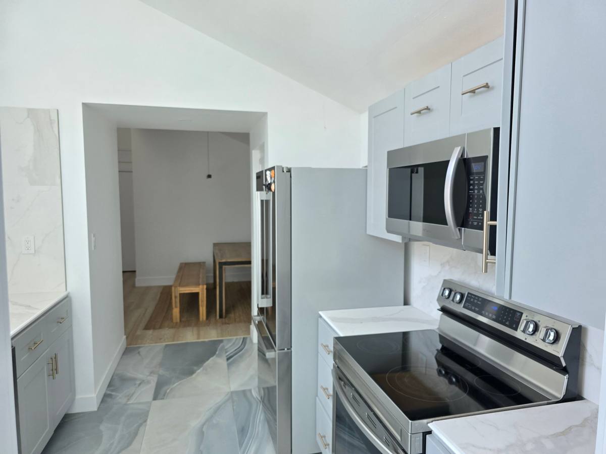 Apartment for rent at 6161 Caminito Baeza, San Diego, CA 92122