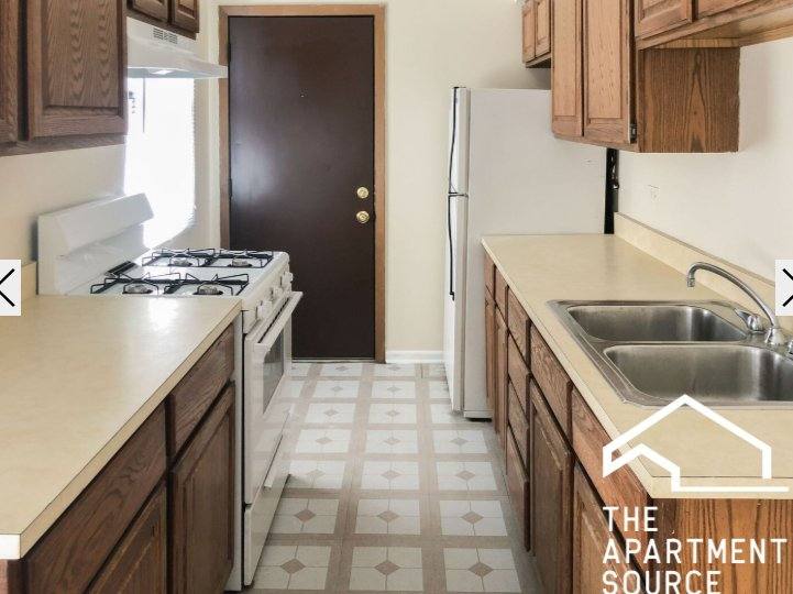 Apartment for rent at 621 W Melrose St #2, Chicago, IL 60657