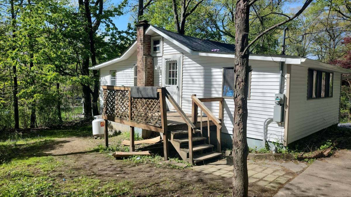 House for rent at 14 Woodland Circle S, Monroe, NY 10950