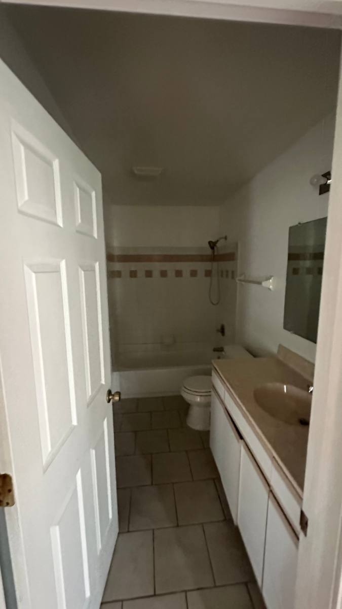 Townhouse for rent at 6004 Virginia St, Merrillville, IN 46410