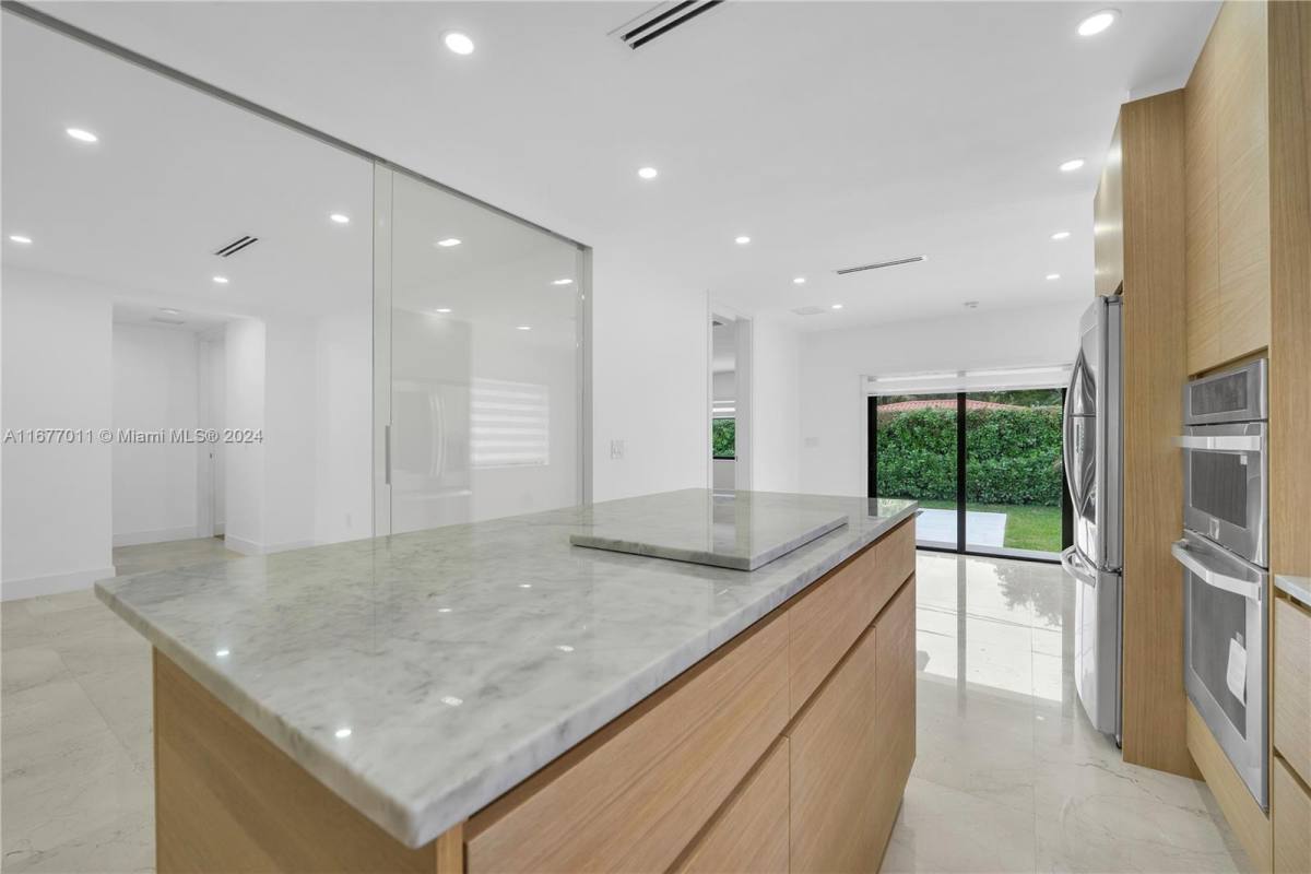 House for rent at 728 Majorca Ave, Miami, FL 33134