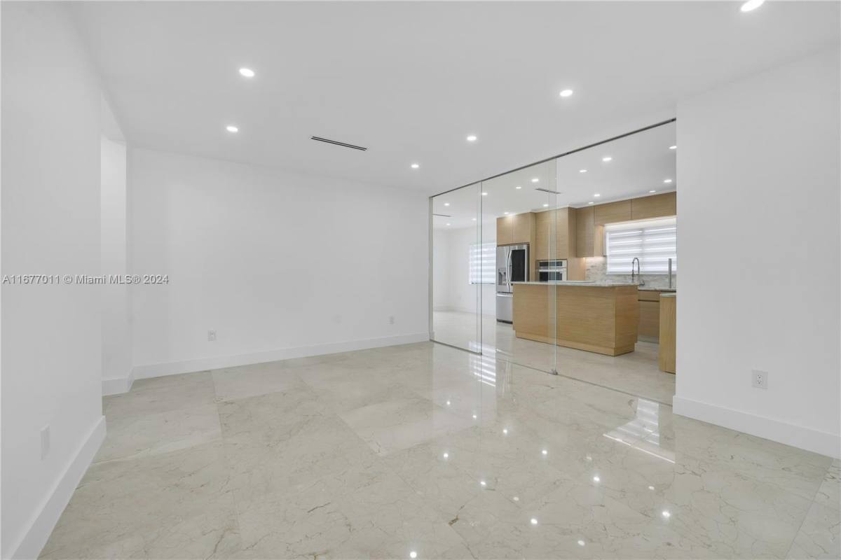 House for rent at 728 Majorca Ave, Miami, FL 33134