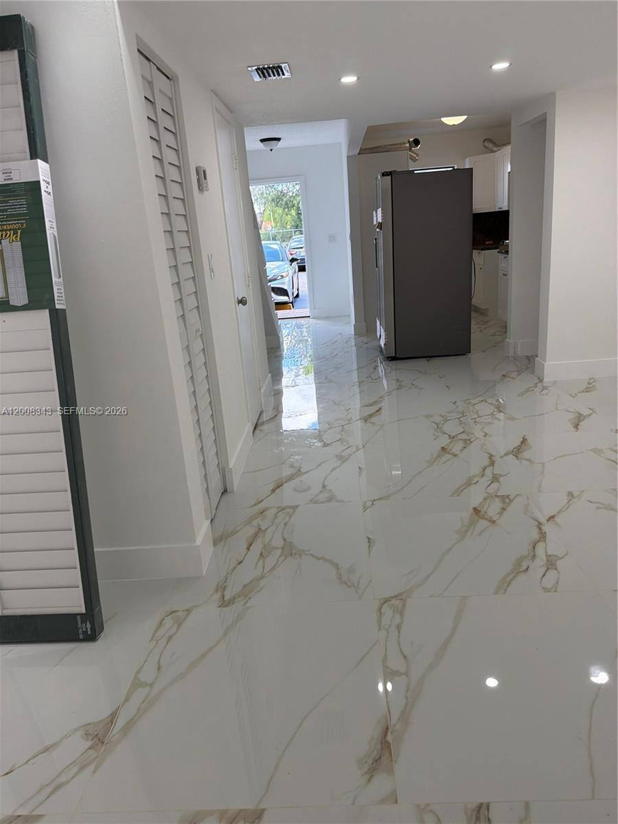 Townhouse for rent at 2669 W 52nd St, Hialeah, FL 33016