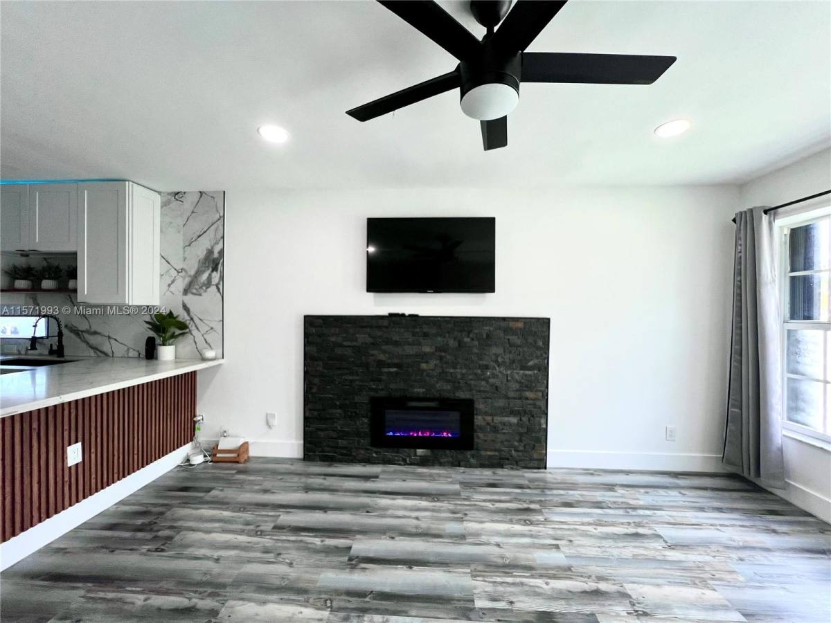 House for rent at 2425 SW 26th Lane, Miami, FL 33133