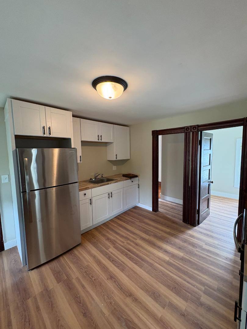 Townhouse for rent at 40 Allen St #2, Greenfield, MA 01301