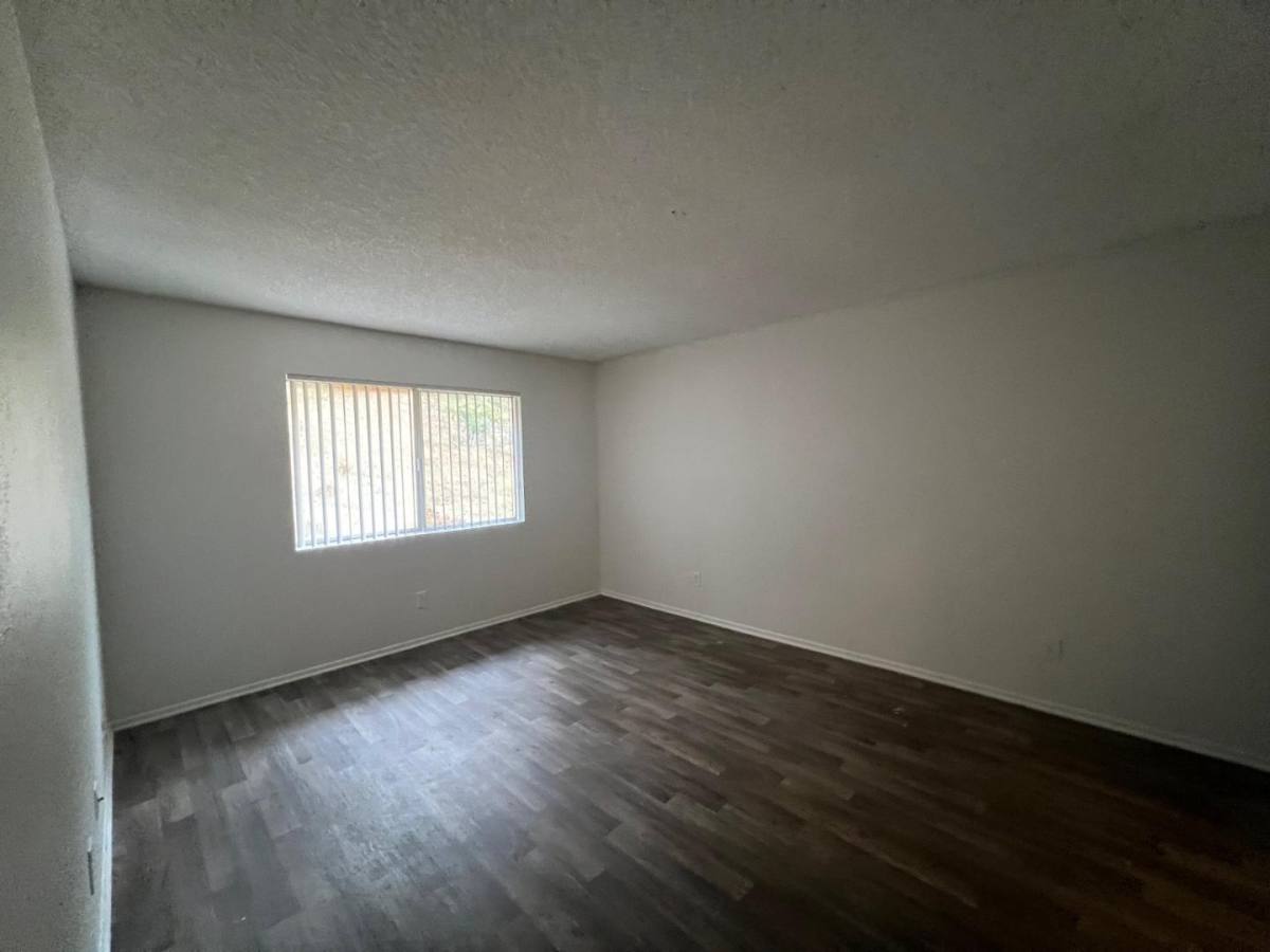 Townhouse for rent at 2140 Via Robles, Oceanside, CA 92054