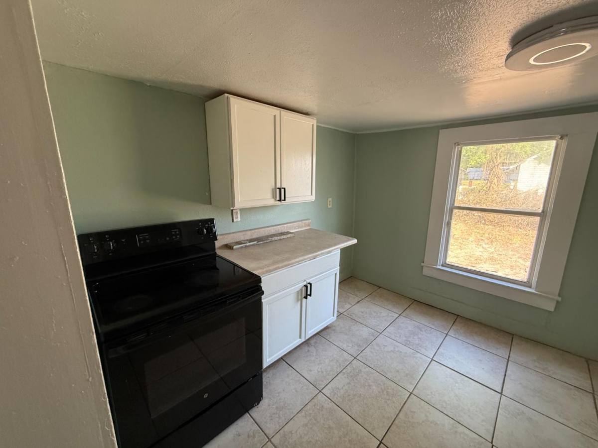 House for rent at 750 Escambia St, Jacksonville, FL 32208