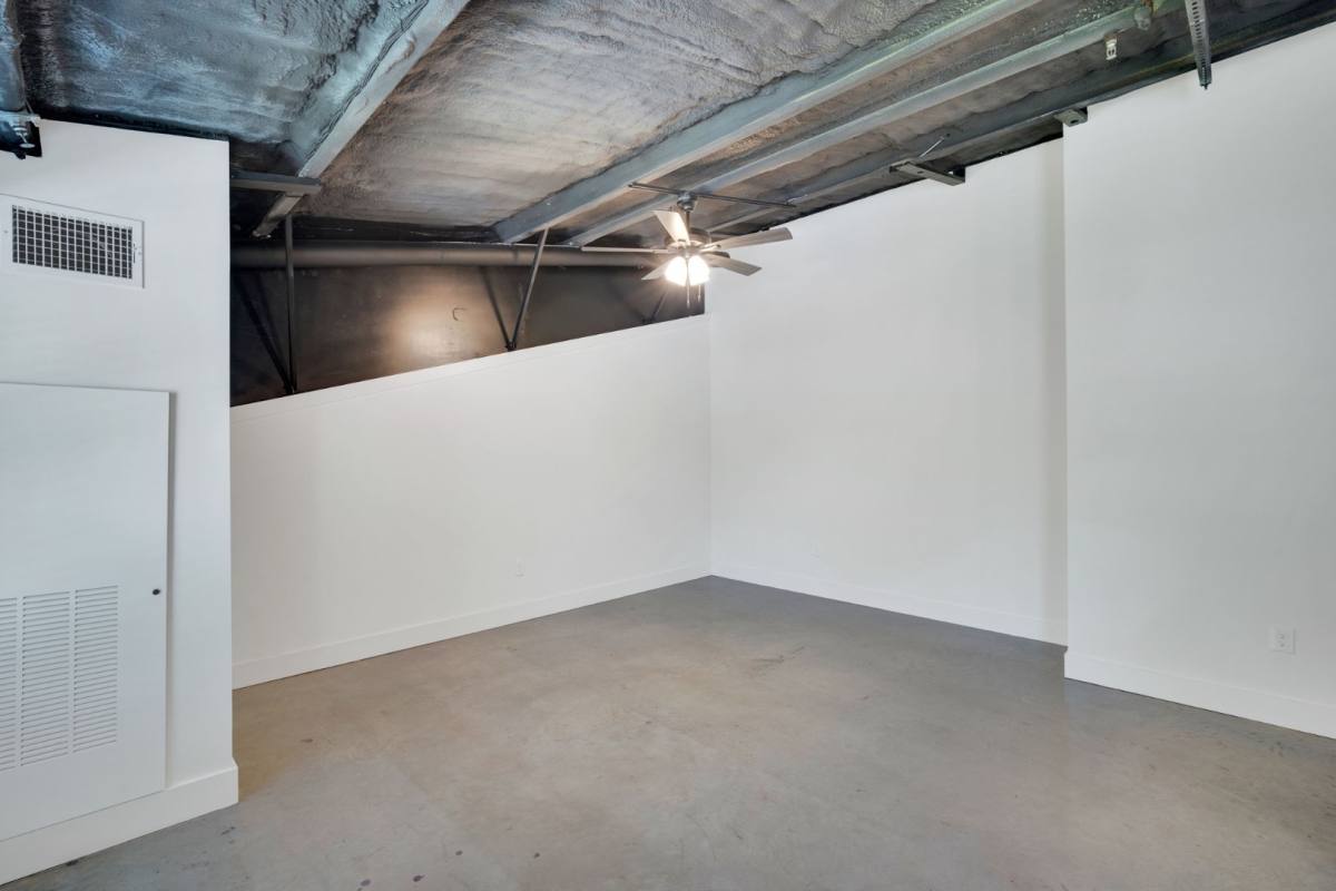 Apartment for rent at 301 W Main St #256, Midlothian, TX 76065