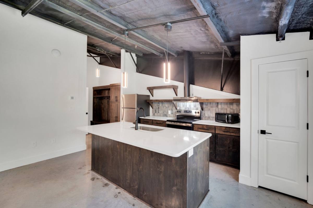 Apartment for rent at 301 W Main St #256, Midlothian, TX 76065