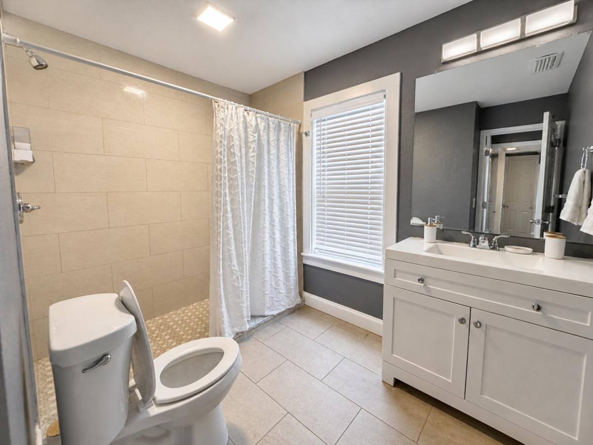 House for rent at 8702 El Portal Dr, Tampa, FL 33604
