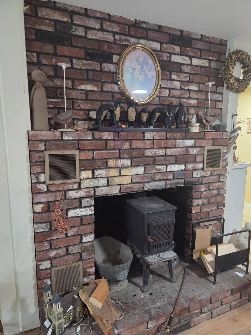 House for rent at 8 Woodknoll Dr, North Hampton, NH 03862