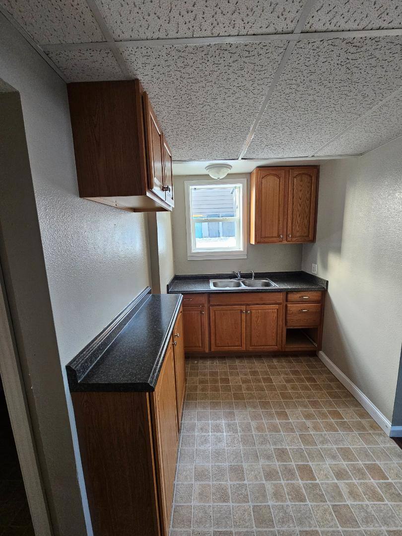 Apartment for rent at 821 N 16th St 821-5, Bismarck, ND 58501