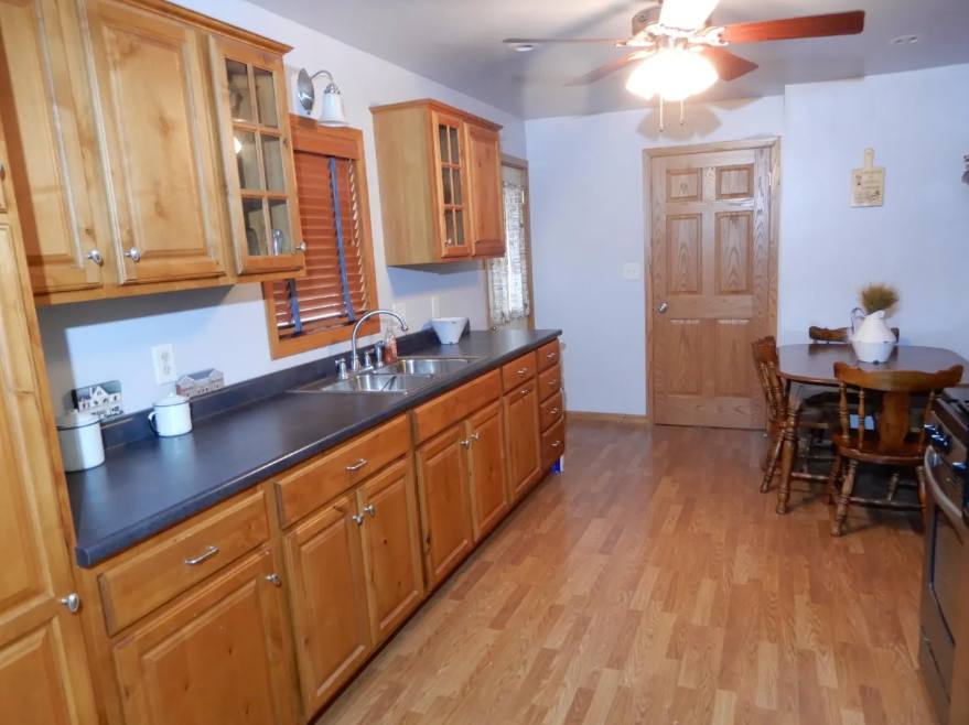 Townhouse for rent at 1115 Superior Ave, Sheboygan, WI 53081