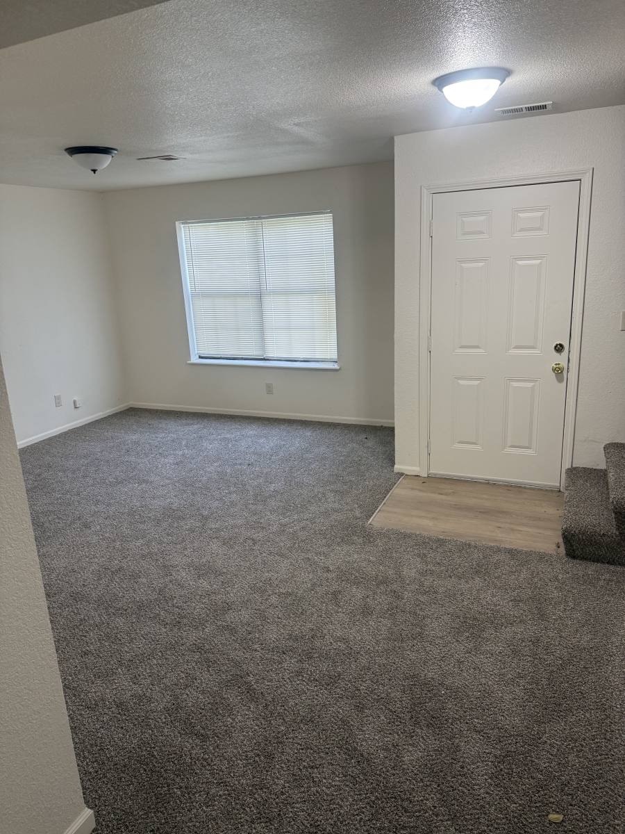 House for rent at 3417 E 69th St, Kansas City, MO 64132