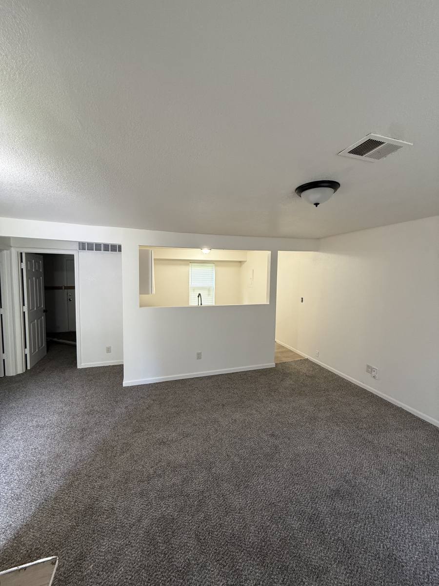 House for rent at 3417 E 69th St, Kansas City, MO 64132