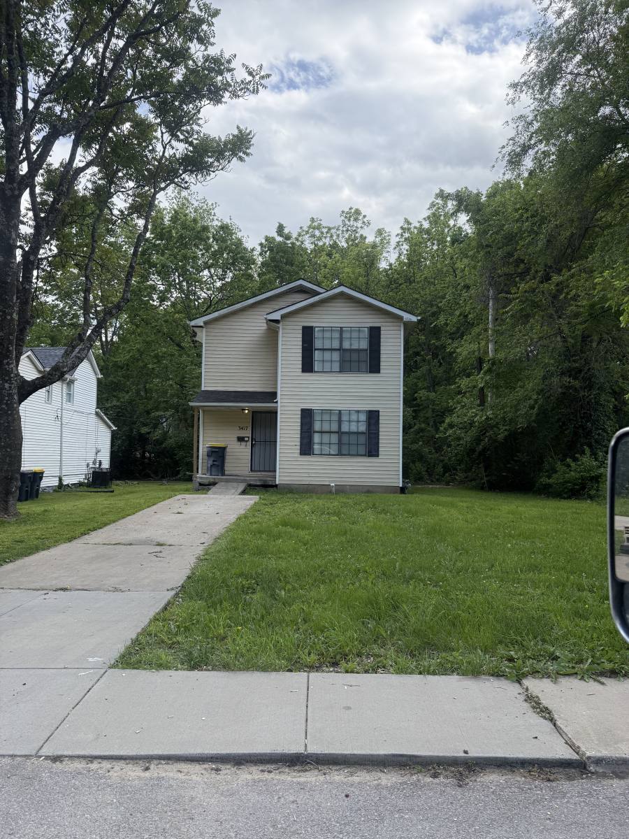 House for rent at 3417 E 69th St, Kansas City, MO 64132