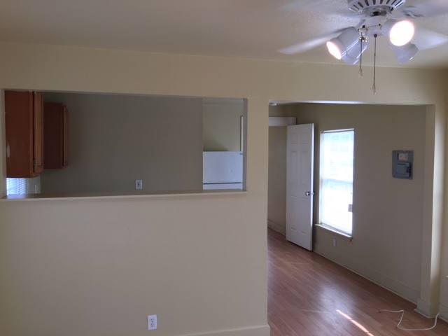 Apartment for rent at 905 W Lynwood Ave #3, San Antonio, TX 78201