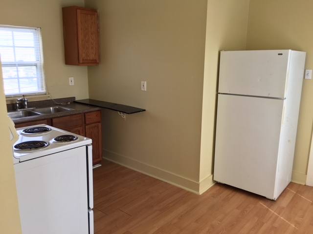 Apartment for rent at 905 W Lynwood Ave #3, San Antonio, TX 78201