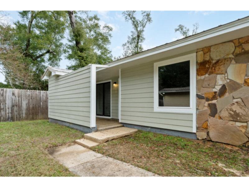 Townhouse for rent at 6366 W Fairfield Dr #C, Pensacola, FL 32506