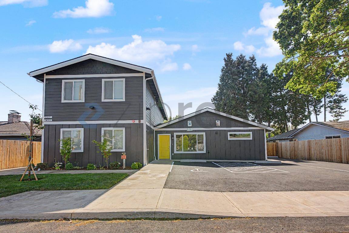 Apartment for rent at 4325 Arnold St NE, Salem, OR 97303