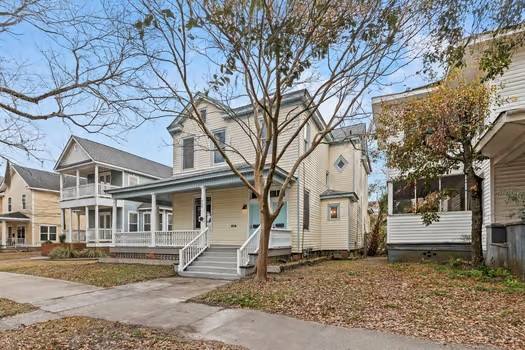 Apartment for rent at 723 E Henry St #A, Savannah, GA 31401