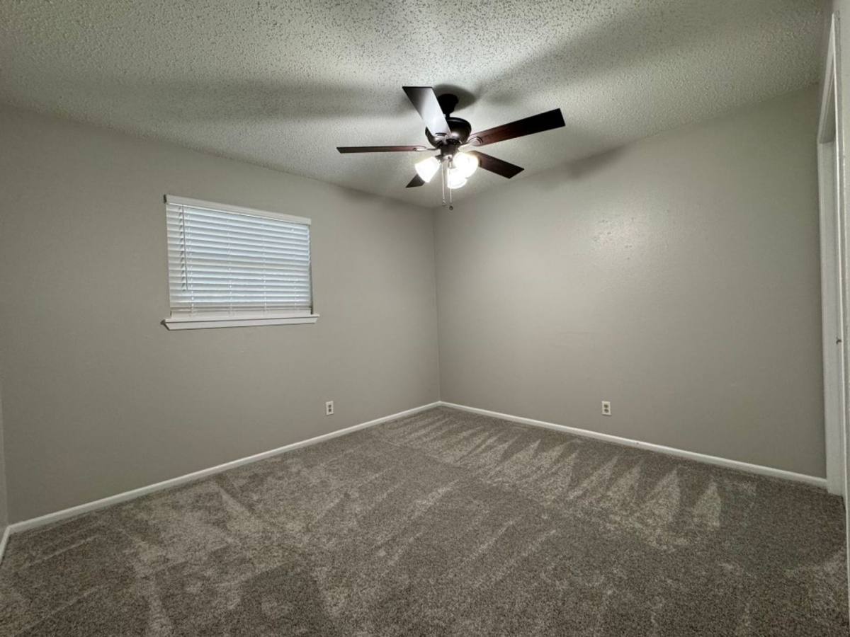 Apartment for rent at 905 Simpson, Victoria, TX 77904