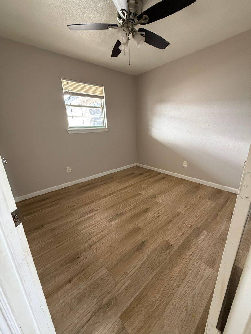 Apartment for rent at 2575 Primrose St, Beaumont, TX 77703