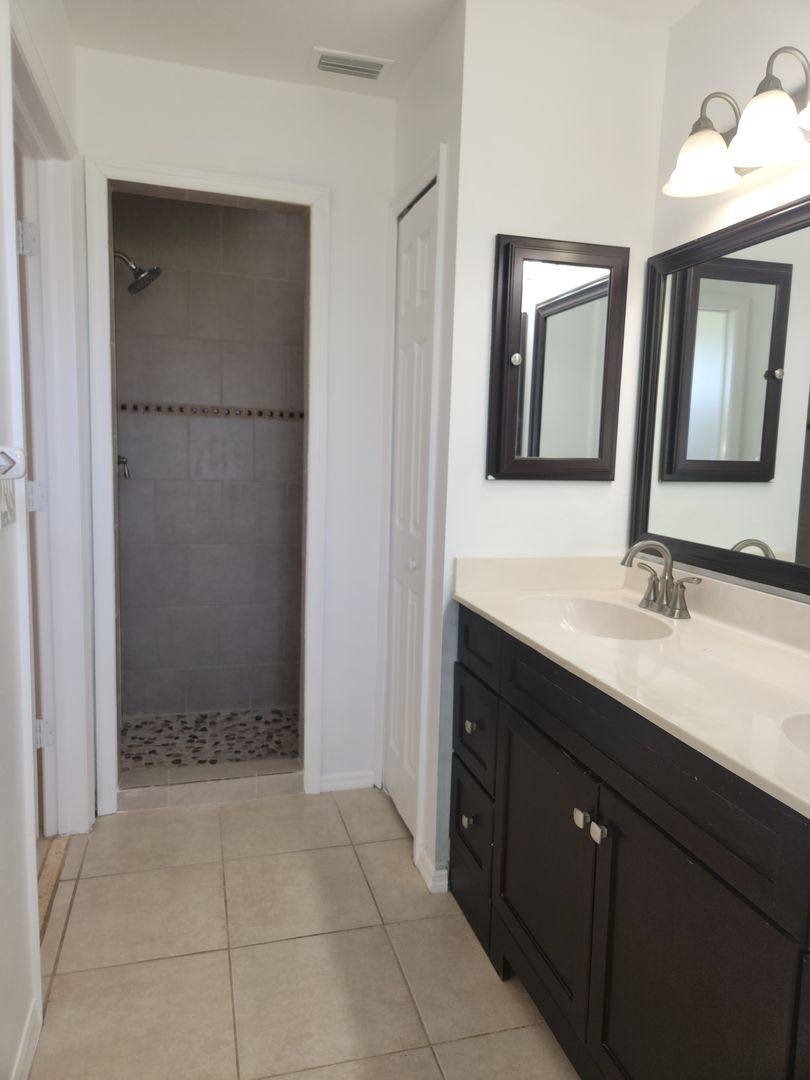 House for rent at 4714 Skyline Blvd, Cape Coral, FL 33914